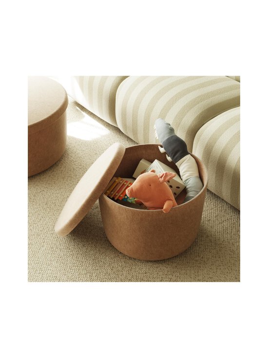 Normann Copenhagen - Hide Storage Pouf Small -säilytysjakkara Ø52,5 cm - SAND | Stockmann - photo 2