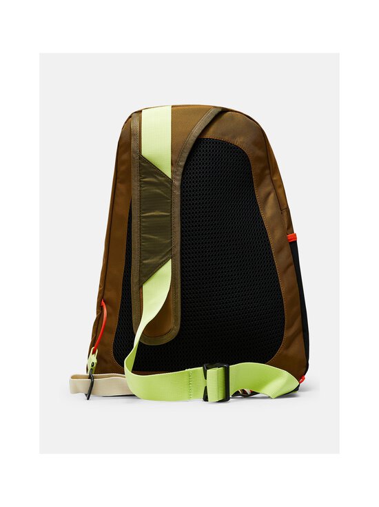 Peak Performance - Outdoor Crossbody -laukku 8 l - 030 EARTHY SUMMIT - photo 2 Peak Performance - Outdoor Crossbody -laukku 8 l - 030 EARTHY SUMMIT | Stockmann - photo 2