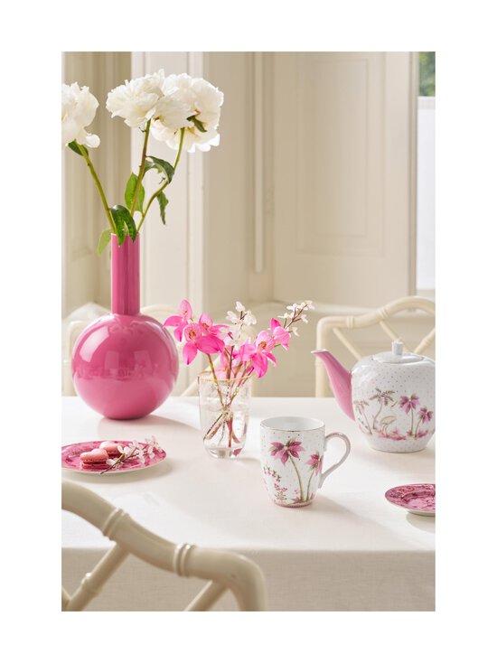 PIP Studio - Large Jolie Dots -posliinimuki 350 ml - PINK - photo 4 PIP Studio - Large Jolie Dots -posliinimuki 350 ml - PINK | Stockmann - photo 4