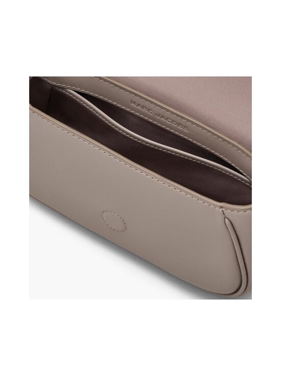 Marc Jacobs - The Small Clover Shoulder -nahkalaukku - 055 CEMENT - photo 5 Marc Jacobs - The Small Clover Shoulder -nahkalaukku - 055 CEMENT | Stockmann - photo 5