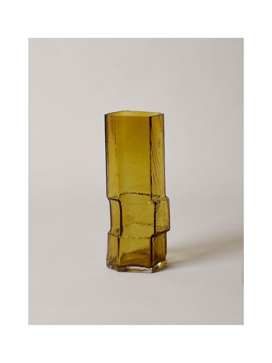 Ferm Living - Muro-lasimaljakko - RECYCLED AMBER - photo 2 Ferm Living - Muro-lasimaljakko - RECYCLED AMBER | Stockmann - photo 2