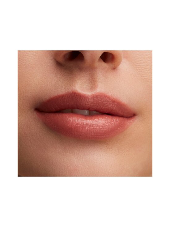 MAC - Lustreglass Lipstick - huulipuna - HUG ME - photo 3 MAC - Lustreglass Lipstick - huulipuna - HUG ME | Stockmann - photo 3
