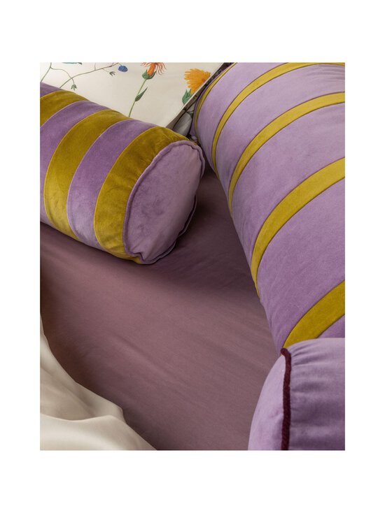 Essenza - Bell Neckroll -sisustustyyny 22 x 50 cm - 727 PALE PURPLE - photo 3 Essenza - Bell Neckroll -sisustustyyny 22 x 50 cm - 727 PALE PURPLE | Stockmann - photo 3