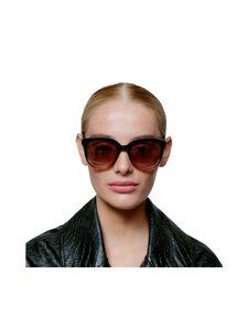 A.KJÆRBEDE - Billy-aurinkolasit - BLACK/BROWN TRANSPARENT A.KJÆRBEDE - Billy-aurinkolasit - BLACK/BROWN TRANSPARENT | Stockmann