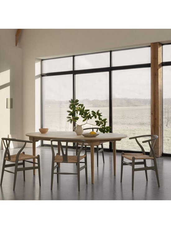 Carl Hansen&Son - CH24 Wishbone -tuoli - HARMAA - photo 4 Carl Hansen&Son - CH24 Wishbone -tuoli - HARMAA | Stockmann - photo 4