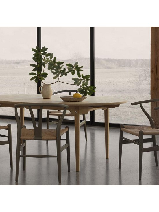 Carl Hansen&Son - CH24 Wishbone -tuoli - HARMAA - photo 5 Carl Hansen&Son - CH24 Wishbone -tuoli - HARMAA | Stockmann - photo 5