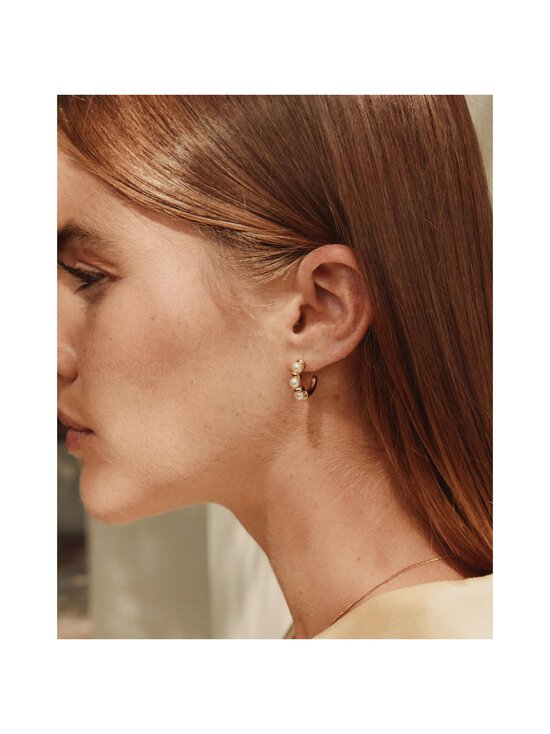 Edblad - Margot Hoops S - kullatut helmikorvakorut - GOLD | Stockmann - photo 2