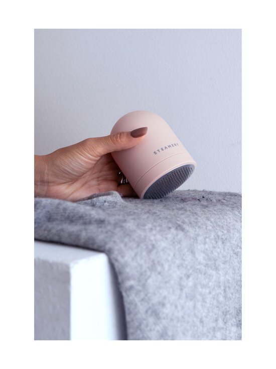 Stockholm Steamery - Pilo 2 Fabric Shaver -nukanpoistaja - ROSE - photo 5 Stockholm Steamery - Pilo 2 Fabric Shaver -nukanpoistaja - ROSE | Stockmann - photo 5