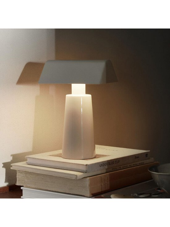 &Tradition - Caret MF1 -pöytävalaisin ladattava silk grey - GREY | Stockmann - photo 4