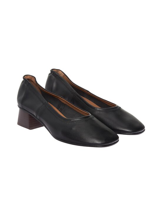 Flattered - Zac Pump ādas kurpes - 001 BLACK GRAINED LEATHER | Stockmann - photo 5