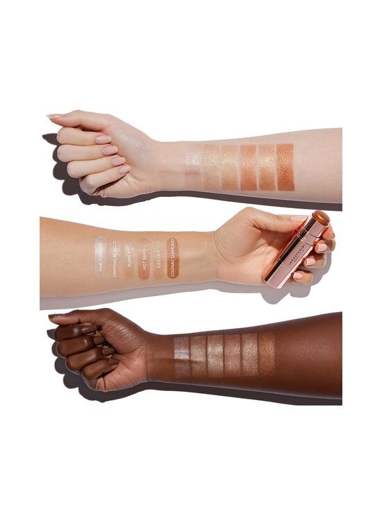 Anastasia - Beverly Hills Stick Highlighter -korostuspuikko 8 g - BUBBLY - photo 3 Anastasia - Beverly Hills Stick Highlighter -korostuspuikko 8 g - BUBBLY | Stockmann - photo 3