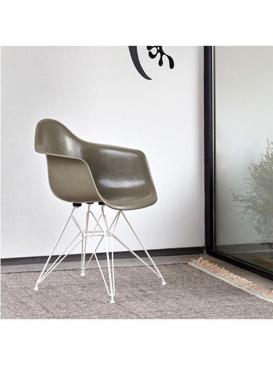 Vitra - Eames DAR Fiberglass -tuoli raw umber/valkoinen - GREY | Stockmann - photo 3