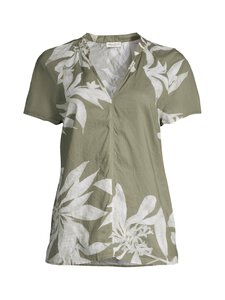 Marc O'Polo - Pluus V-neck Feminine - H21 MULTI/FOREST MOSS Marc O'Polo - Pluus V-neck Feminine - H21 MULTI/FOREST MOSS | Stockmann