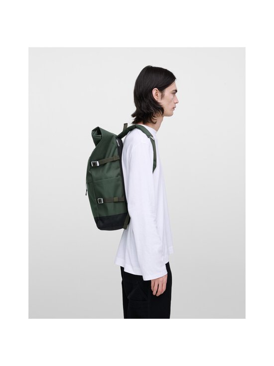 Sandqvist - Icon Rolltop L mugursoma - DAWN GREEN WITH DARK BROWN LEATHER - photo 7 Sandqvist - Icon Rolltop L mugursoma - DAWN GREEN WITH DARK BROWN LEATHER | Stockmann - photo 7