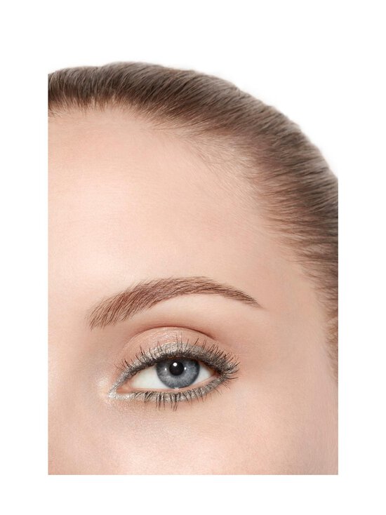 CHANEL - OMBRE ESSENTIELLE Multi Use Longwearing Eyeshadow - 230 GRIS PARIS - photo 3 CHANEL - OMBRE ESSENTIELLE Multi Use Longwearing Eyeshadow - 230 GRIS PARIS | Stockmann - photo 3