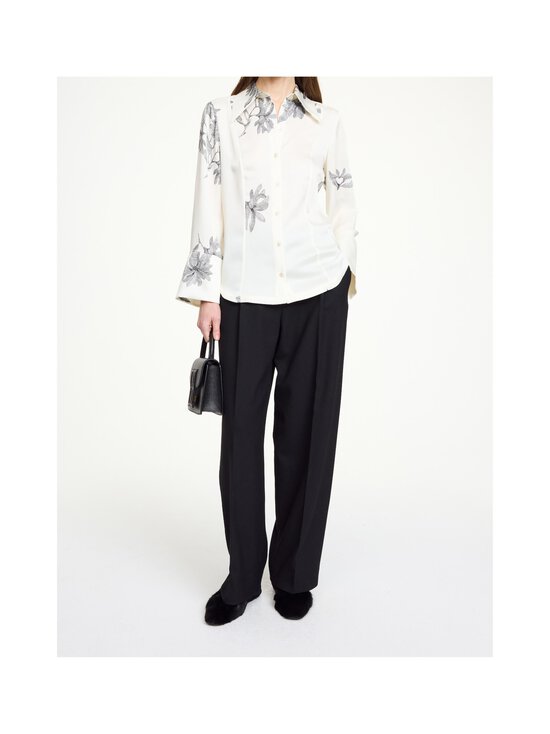 By Malene Birger - Rosiannas satīna kreklblūze - QF2 FLORAL PRINT - photo 4 By Malene Birger - Rosiannas satīna kreklblūze - QF2 FLORAL PRINT | Stockmann - photo 4
