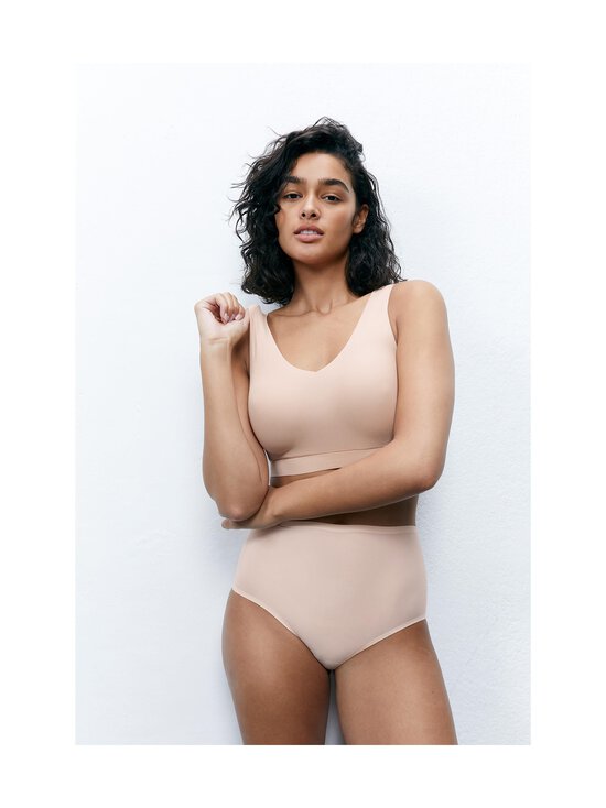 Chantelle - Soft Stretch High biksītes - GOLDEN BEIGE - photo 4 Chantelle - Soft Stretch High biksītes - GOLDEN BEIGE | Stockmann - photo 4