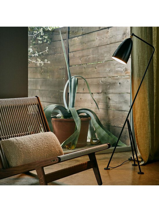 Gubi - Gräshoppa-lattiavalaisin - MESSINKI,MUSTA | Stockmann - photo 9