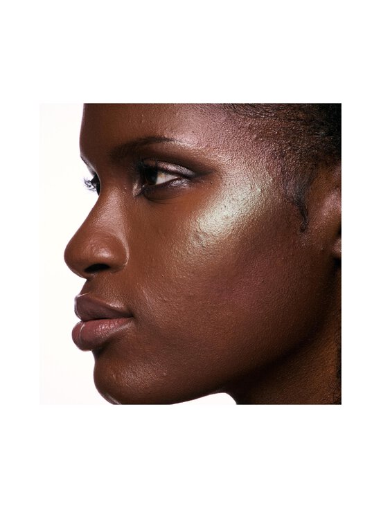 MAC - Bounce & Gleam Highlighter izgaismotājs - INVESTMINT - photo 6 MAC - Bounce & Gleam Highlighter izgaismotājs - INVESTMINT | Stockmann - photo 6