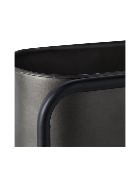 Muubs - Lillekast Anku 21, 21 cm - ANTIQUE ZINK/BLACK - photo 3 Muubs - Lillekast Anku 21, 21 cm - ANTIQUE ZINK/BLACK | Stockmann - photo 3