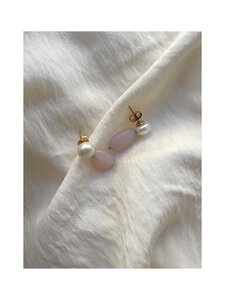 Gauhar Helsinki - Stone and Pearl Leonie -korvakorut - MULTI COLOR Gauhar Helsinki - Stone and Pearl Leonie -korvakorut - MULTI COLOR | Stockmann