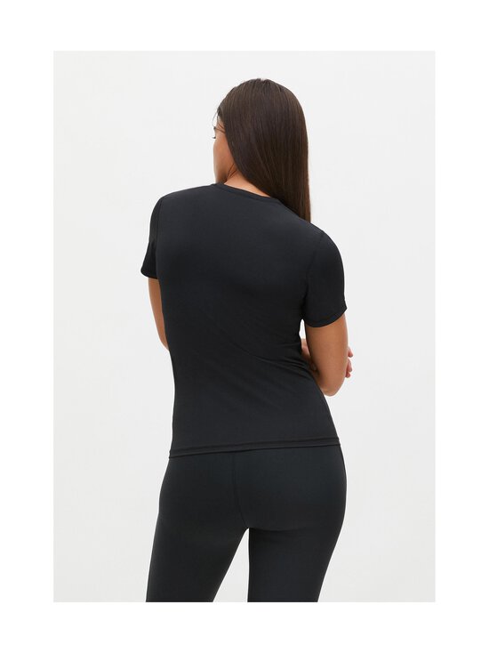 Röhnisch - T-särk Jacquard - 0001 BLACK - photo 5 Röhnisch - T-särk Jacquard - 0001 BLACK | Stockmann - photo 5