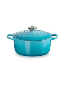 Le Creuset - Signature Round Casserole -valurautapata 24 cm/ 4.2 l - CARIBBEAN Le Creuset - Signature Round Casserole -valurautapata 24 cm/ 4.2 l - CARIBBEAN | Stockmann