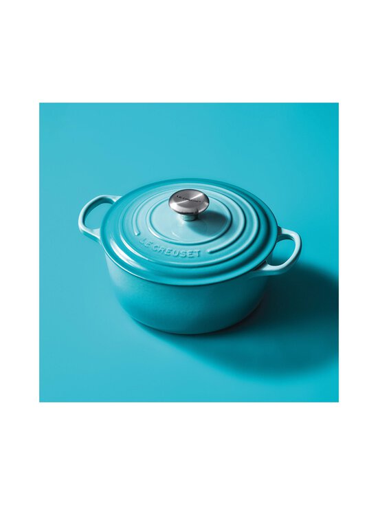 Le Creuset - Signature Round Casserole čuguna katls 24 cm/ 4.2 l - CARIBBEAN - photo 9 Le Creuset - Signature Round Casserole čuguna katls 24 cm/ 4.2 l - CARIBBEAN | Stockmann - photo 9