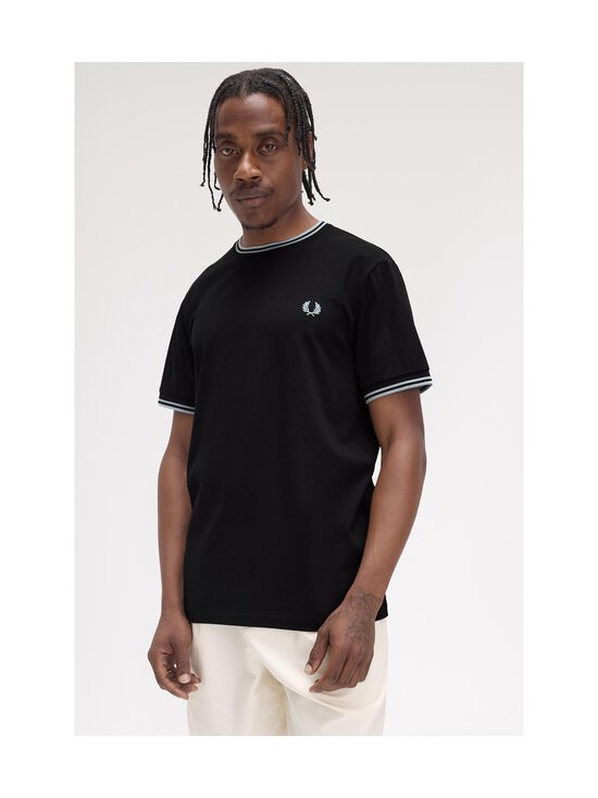 Fred Perry - Twin Tipped krekls - Q46 BLACK/SILVERBLUE - photo 5 Fred Perry - Twin Tipped krekls - Q46 BLACK/SILVERBLUE | Stockmann - photo 5