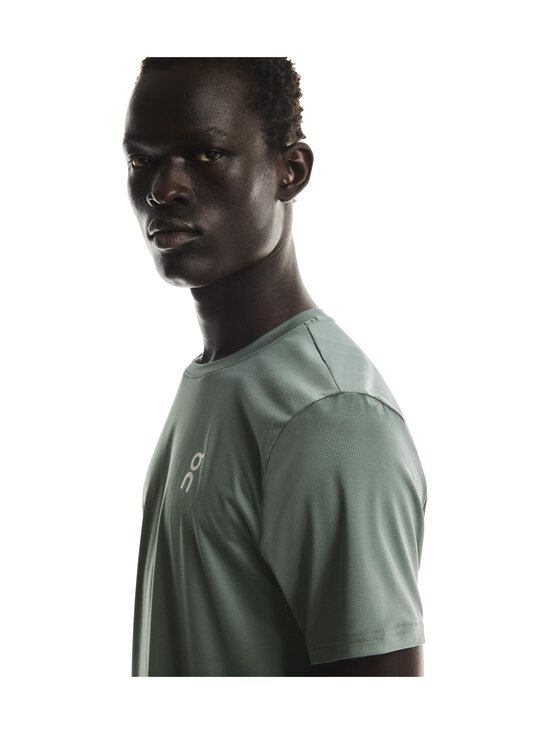 ON - Core-T -treenipaita - OLIVE | Stockmann - photo 7