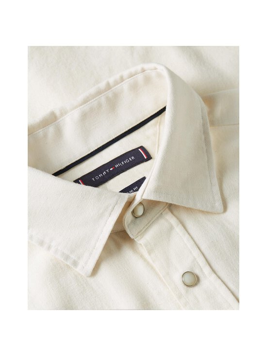 Tommy Hilfiger - DC Officer Regular Fit -kauluspaita - YA8 IVORY SILK - photo 3 Tommy Hilfiger - DC Officer Regular Fit -kauluspaita - YA8 IVORY SILK | Stockmann - photo 3