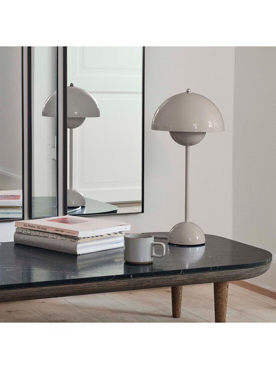 &Tradition - Flowerpot VP3 -pöytävalaisin - BEIGE | Stockmann - photo 4