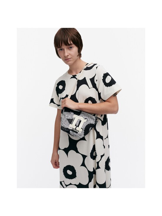 Marimekko - Mono Mini Crossbody Unikko -olkalaukku - 910 BLACK, WHITE - photo 4 Marimekko - Mono Mini Crossbody Unikko -olkalaukku - 910 BLACK, WHITE | Stockmann - photo 4