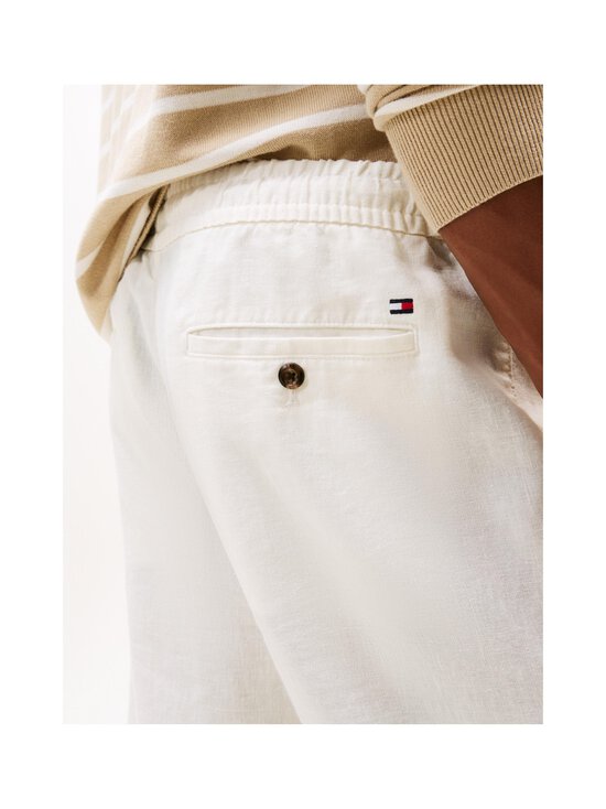 Tommy Hilfiger - Harlem Sorona lina bikses - YA8 IVORY SILK - photo 4 Tommy Hilfiger - Harlem Sorona lina bikses - YA8 IVORY SILK | Stockmann - photo 4