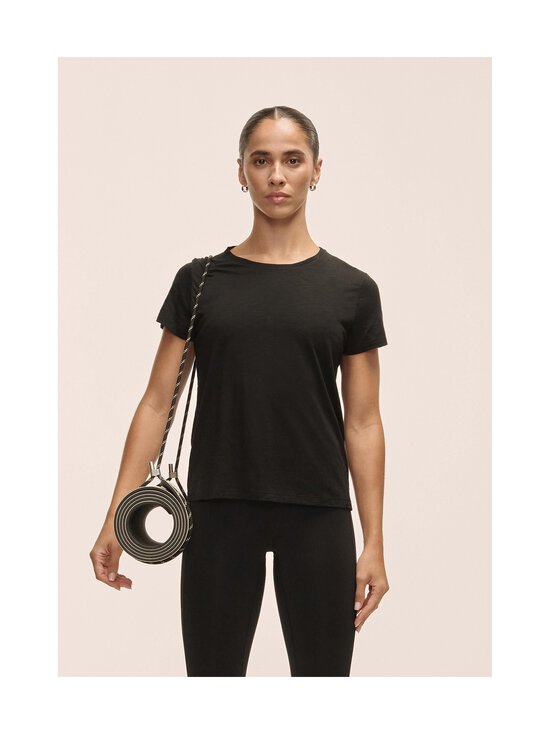 Casall - Shaped Block Built in Bra Tank -treenipaita - 901 BLACK | Stockmann - photo 2