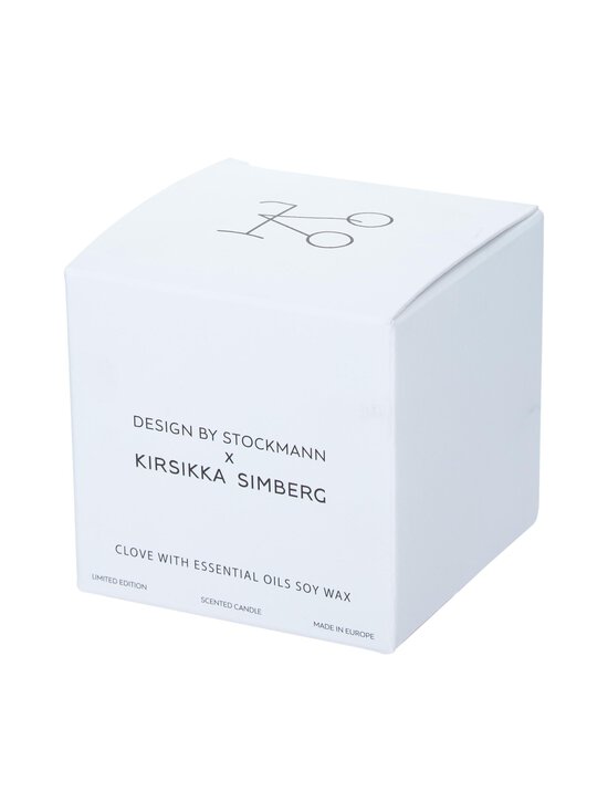 Design by Stockmann - Zabaglione aromatizētā svece dāvanu kastītē 450 g - WHITE MATT GLAZE - photo 5 Design by Stockmann - Zabaglione aromatizētā svece dāvanu kastītē 450 g - WHITE MATT GLAZE | Stockmann - photo 5