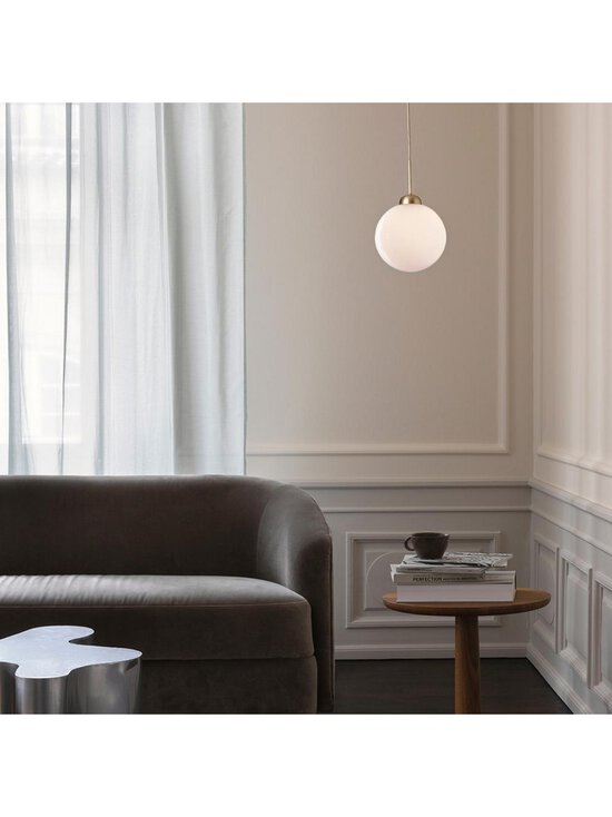 Nuura - Apiales 1 -riippuvalaisin messinki / opaali ⌀ 20 cm - ORANGE | Stockmann - photo 4