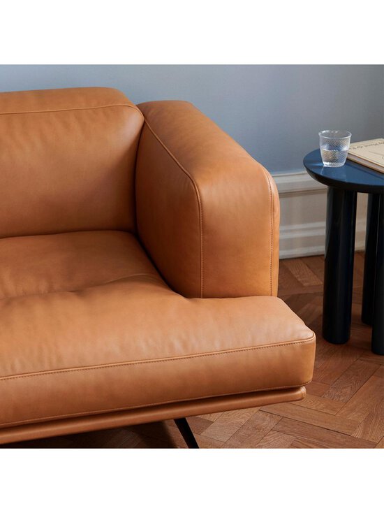 &Tradition - Inland AV23 -sohva - MUSTA,RUSKEA - photo 10 &Tradition - Inland AV23 -sohva - MUSTA,RUSKEA | Stockmann - photo 10