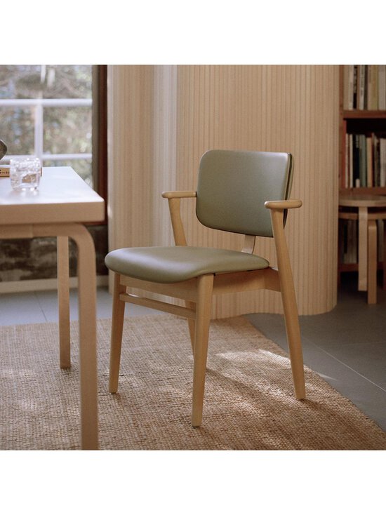 Artek - Domus-tuoli istuin- ja selkänojaverhoiltu Spectrum-nahka leaf / petsattu hunaja - GREEN | Stockmann - photo 6