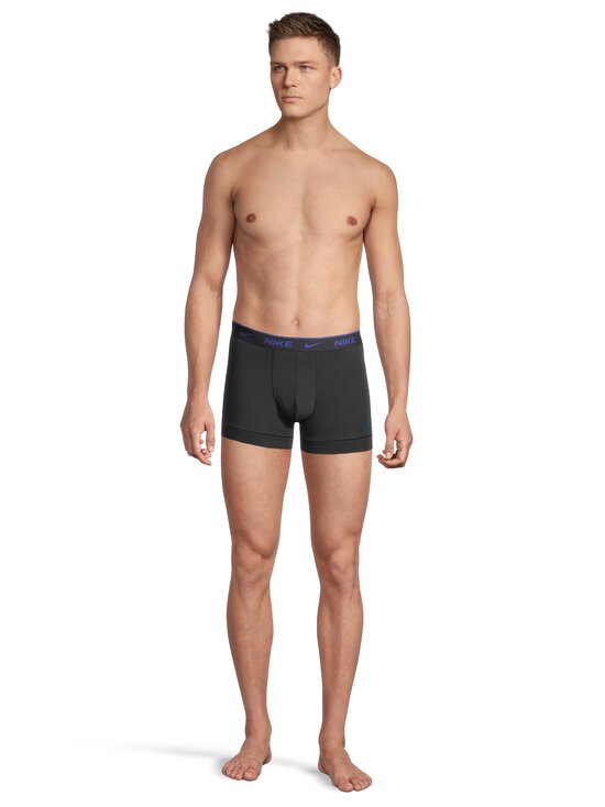 Nike - Alushousut 3-pack - EXZ BLK LIG CRIM/DES OCH/DP NHT LOGO WB - photo 7 Nike - Alushousut 3-pack - EXZ BLK LIG CRIM/DES OCH/DP NHT LOGO WB | Stockmann - photo 7