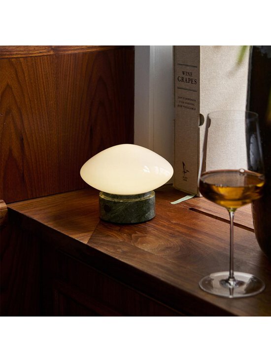&Tradition - Mist AP21 -pöytävalaisin ladattava valkoinen / Verde Guatemala -marmori - WHITE | Stockmann - photo 4