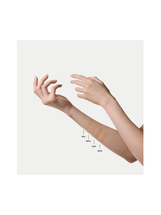 CHANEL - LES BEIGES WATERFRESH COMPLEXION TOUCH Even Illuminate Hydrate - B20 | Stockmann - photo 4