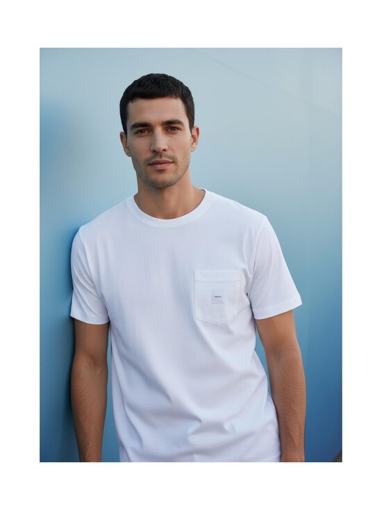 Makia - Square Pocket t-krekls - 001 WHITE | Stockmann - photo 2