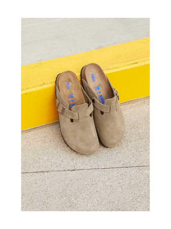 BIRKENSTOCK - Boston Soft Footbed -mokkanahkatohvelit - TAUPE | Stockmann - photo 4