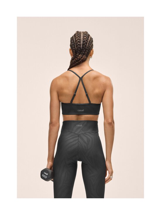 Casall - Sleek Strappy -urheiluliivit - 915 ZEBRA BLACK - photo 3 Casall - Sleek Strappy -urheiluliivit - 915 ZEBRA BLACK | Stockmann - photo 3
