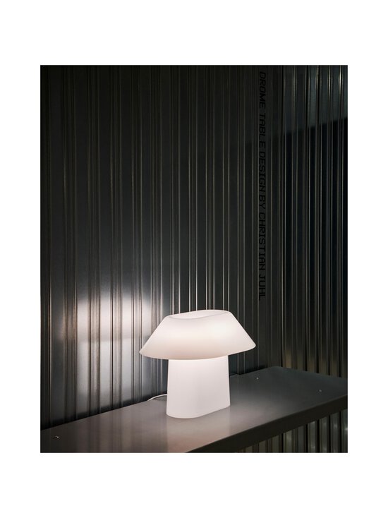 HAY - Drome LED -pöytävalaisin - WHITE OPAL ACRYLIC - photo 10 HAY - Drome LED -pöytävalaisin - WHITE OPAL ACRYLIC | Stockmann - photo 10