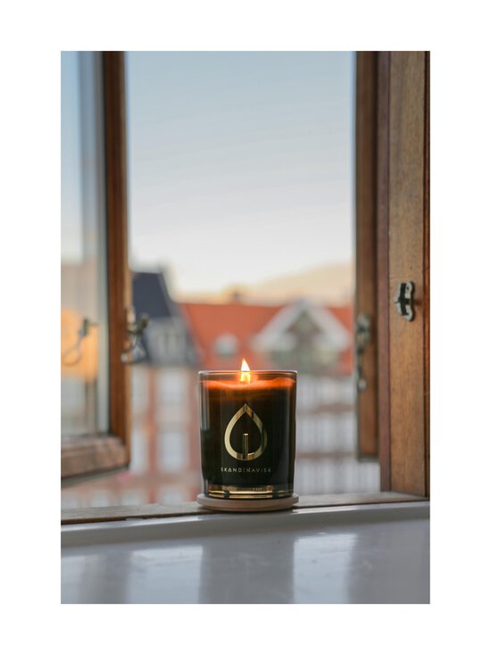 Skandinavisk - Hygge-tuoksukynttilä 200 g - CAMEL BROWN | Stockmann - photo 3