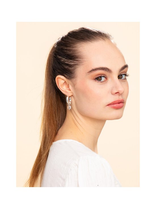 Annele - Kõrvarõngad Lonely Hearts Club - SILVER/CRYSTAL - photo 3 Annele - Kõrvarõngad Lonely Hearts Club - SILVER/CRYSTAL | Stockmann - photo 3