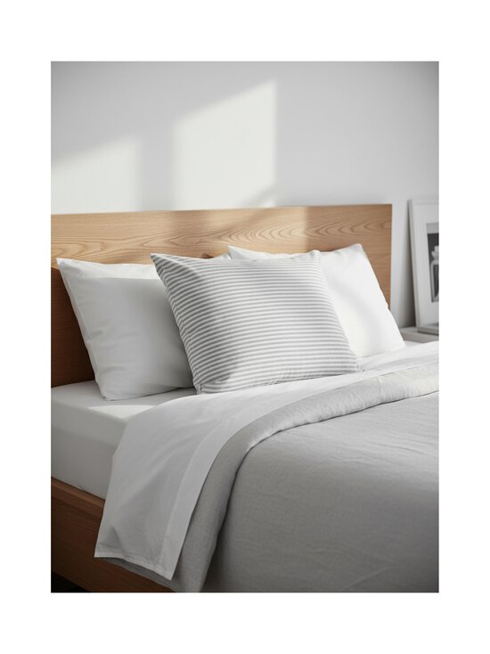 Casa Stockmann - Riga Jersey- lasten tyynyliina 40 x 60 cm - HARMAA/VALKOINEN | Stockmann - photo 2