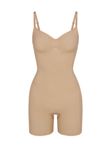 SKIMS - Seamless Sculpt Mid Thigh -shortsibody - CLAY | Stockmann